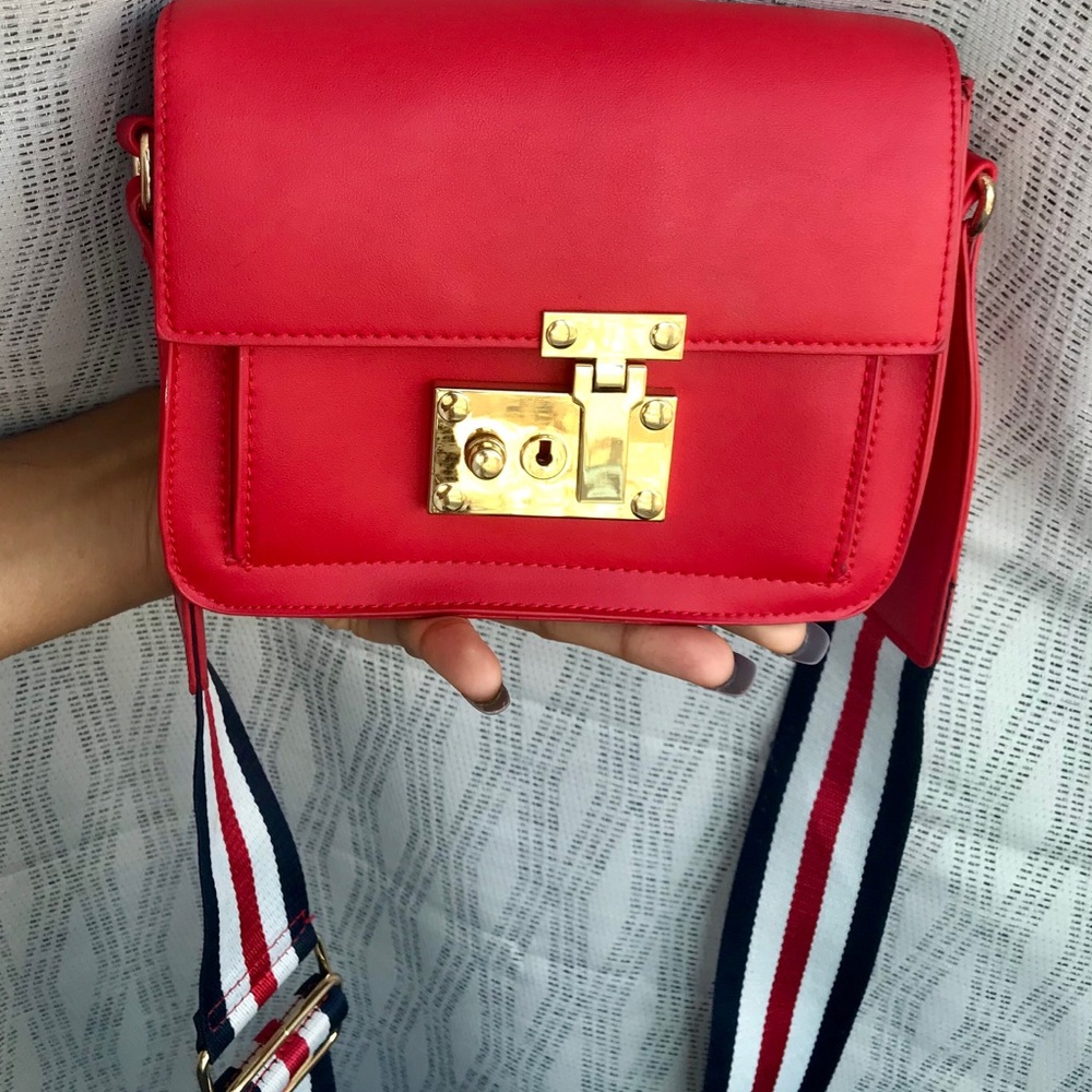 Super Cute Mini Red Bag ❤️🍓